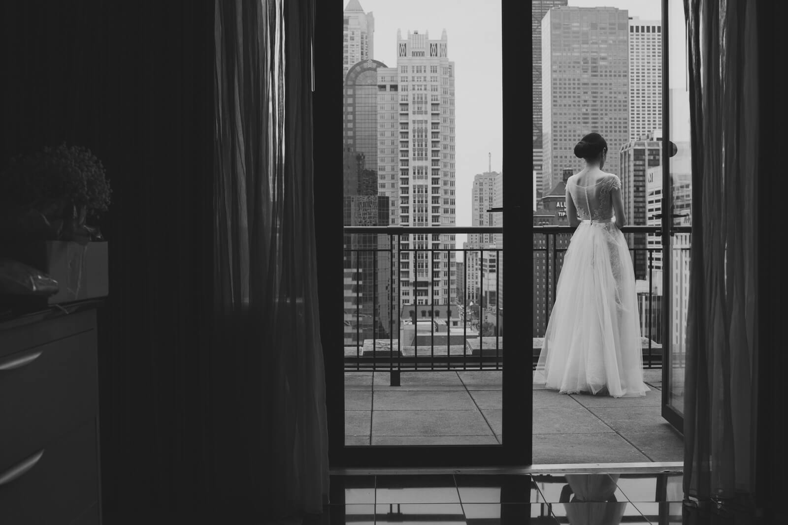 Adam Lowe photography, Columbus, Ohio, wedding, bride and groom, style, cool, editorial, fashion, downtown, Chicago