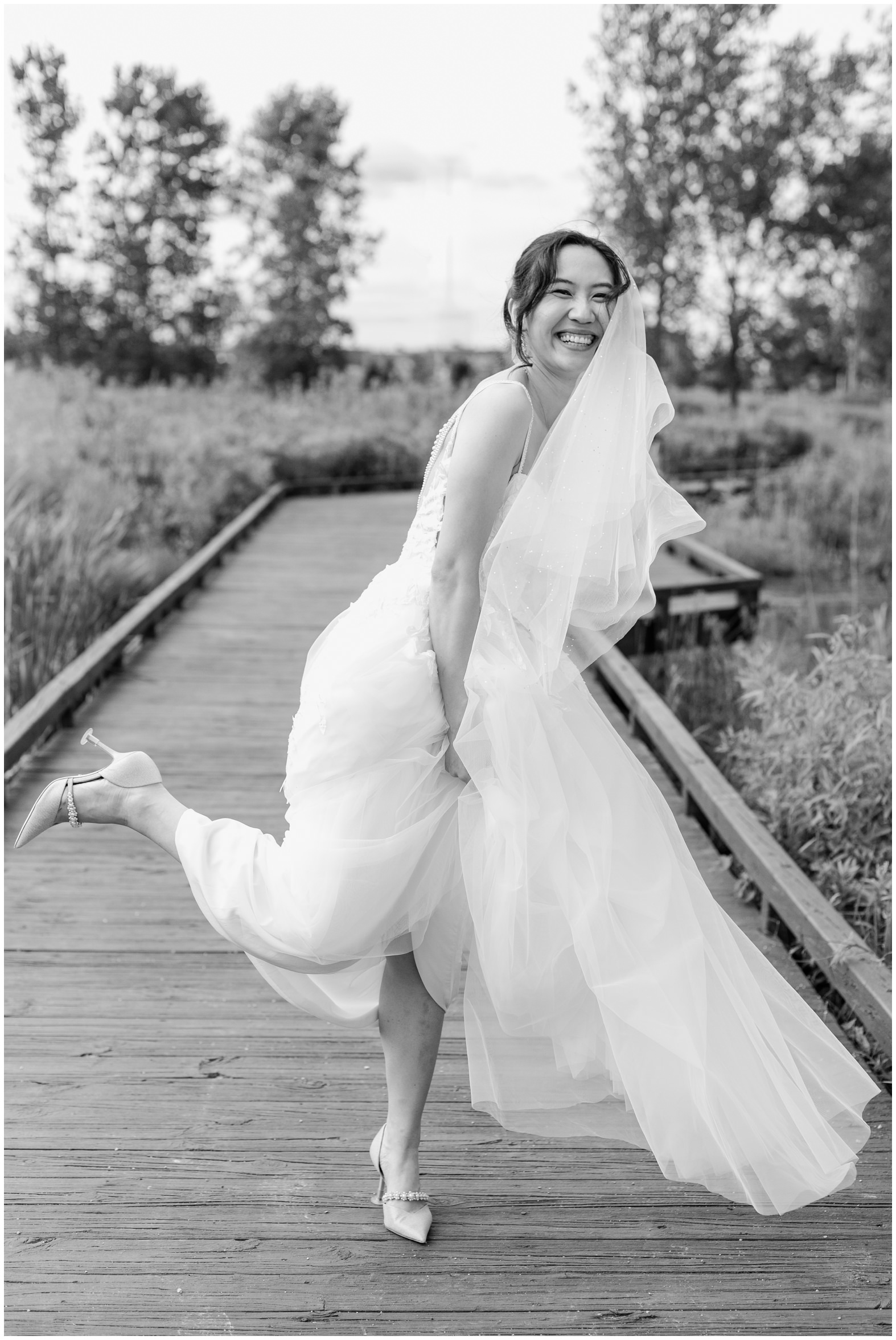 Adam Lowe Photography, Columbus, Ohio, Wedding, Fashion, Editorial, Stylish, Outdoor wedding, Midwest Wedding, Chinese Wedding, Audubon Center, Fine art wedding, Love